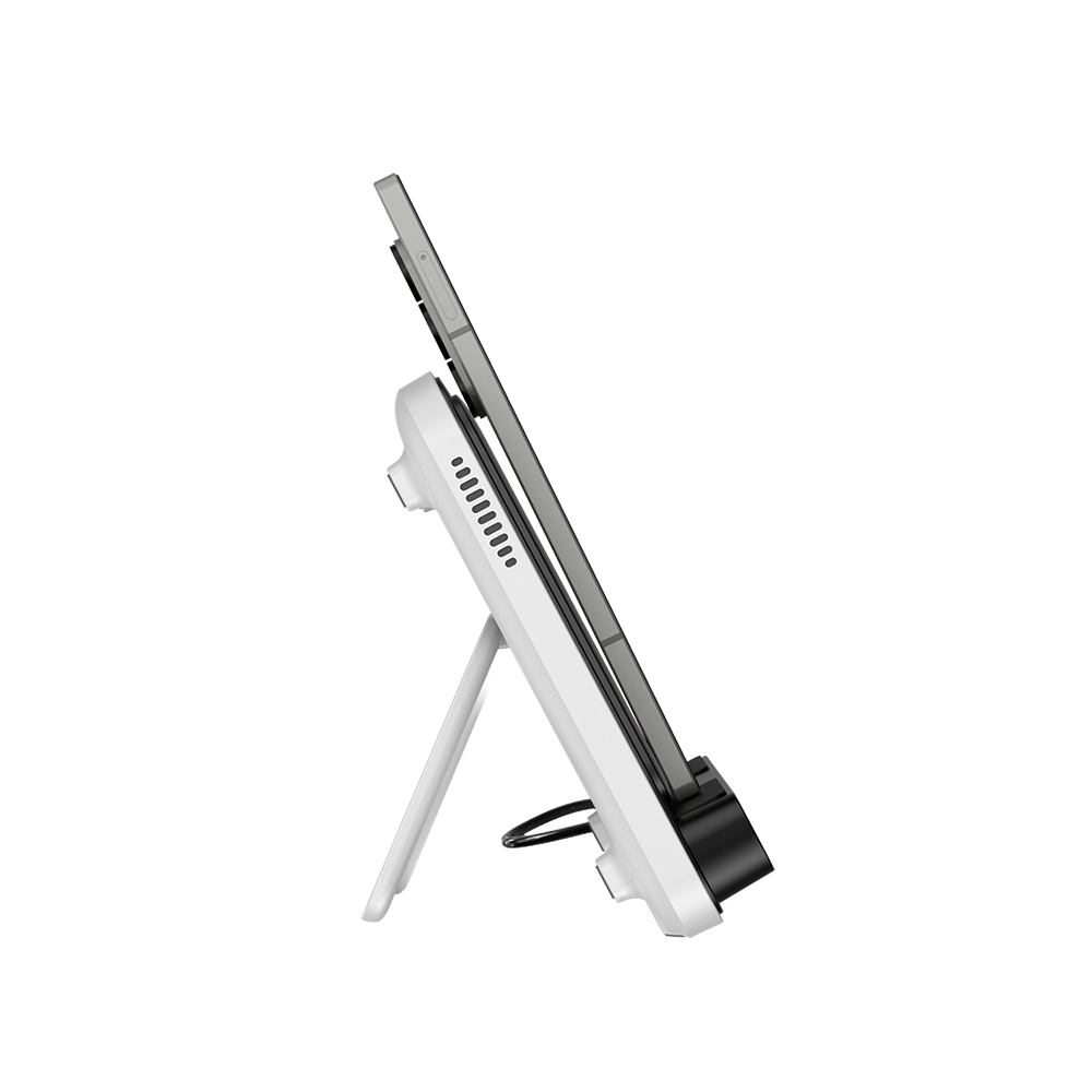 Side view of SwanScout 504F charging a Google Pixel 9 Pro Fold, demonstrating compatibility with phone cases up to 5mm thick